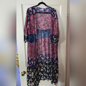 NWOT Floral Patchwork Kimono Cardigan